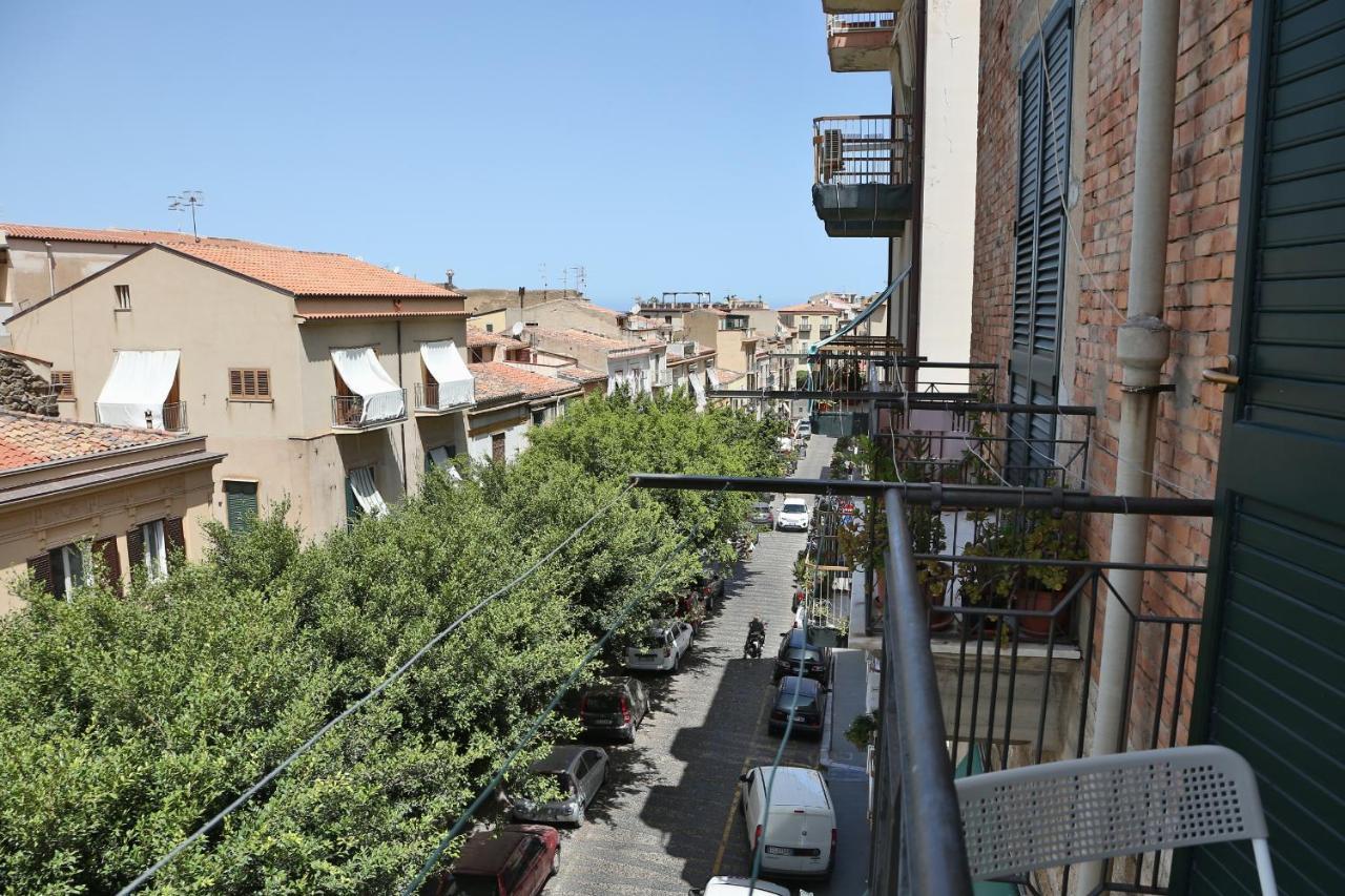 Sunny Flat - Self Apartments Cefalù Exteriér fotografie
